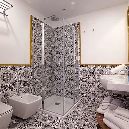 Maison Kalea 4*