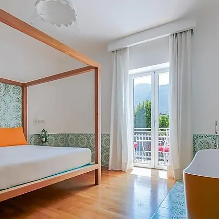 Maison Kalea Bed & Breakfast