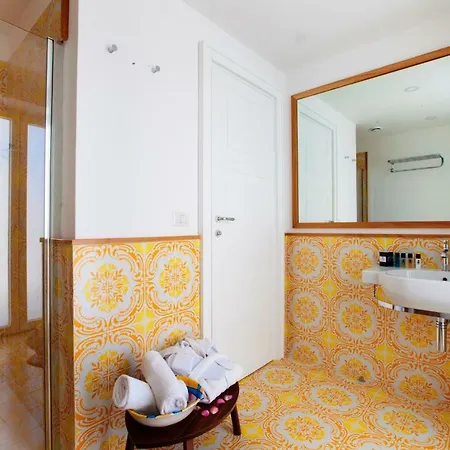 Maison Kalea 4*