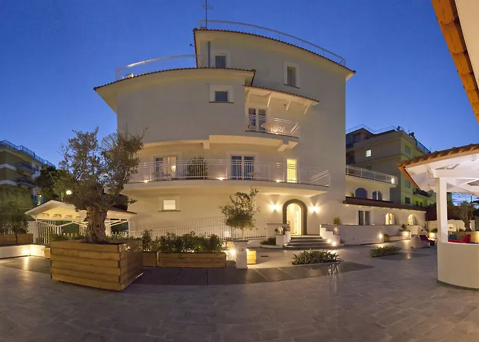 Frühstückspension Maison Kalea 4*