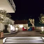 Maison Kalea Bed & Breakfast 4*